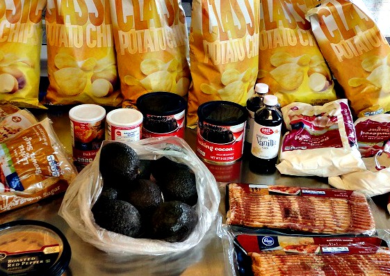 6 Reasons I Buy Groceries Off the Ground