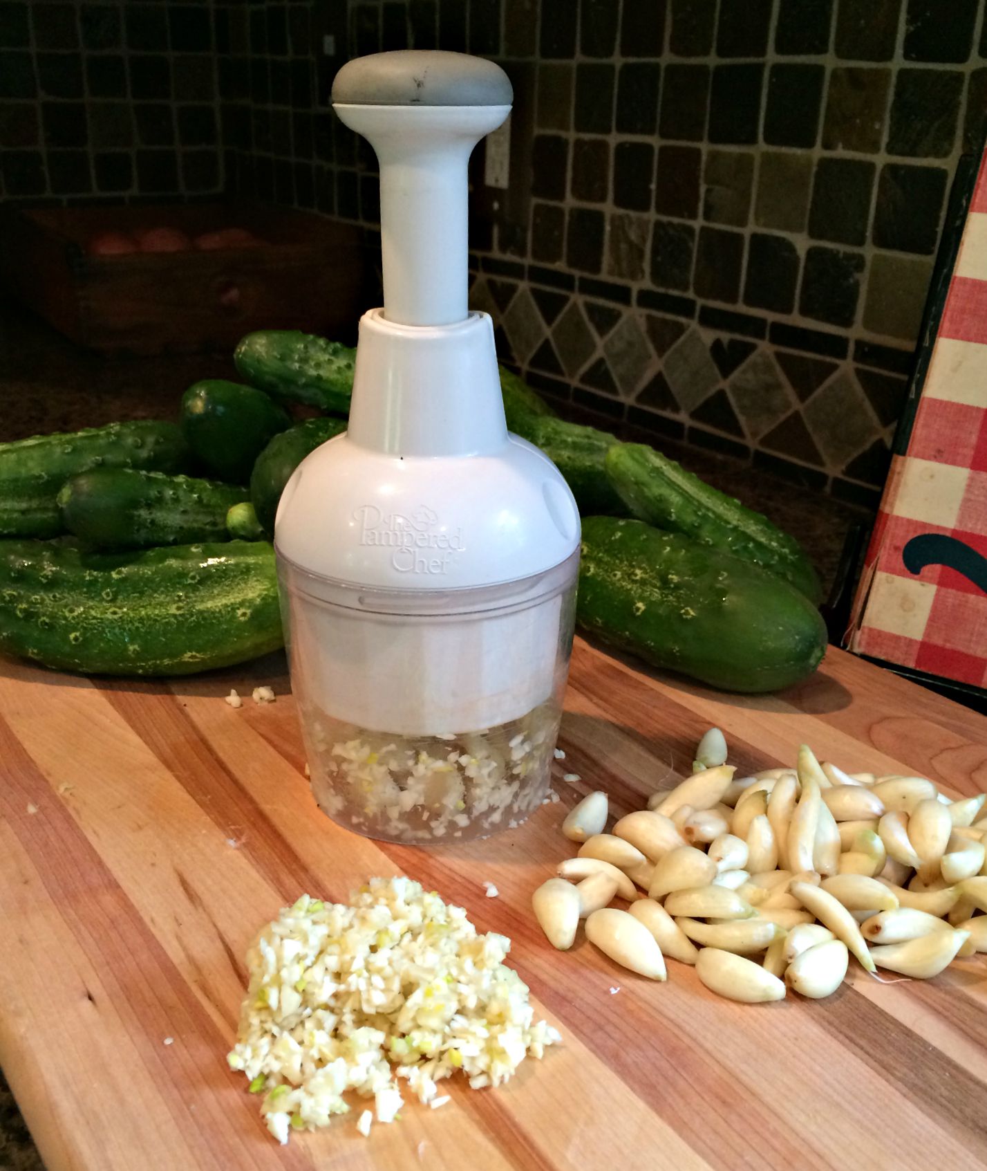 Fastest Way to Peel Garlic