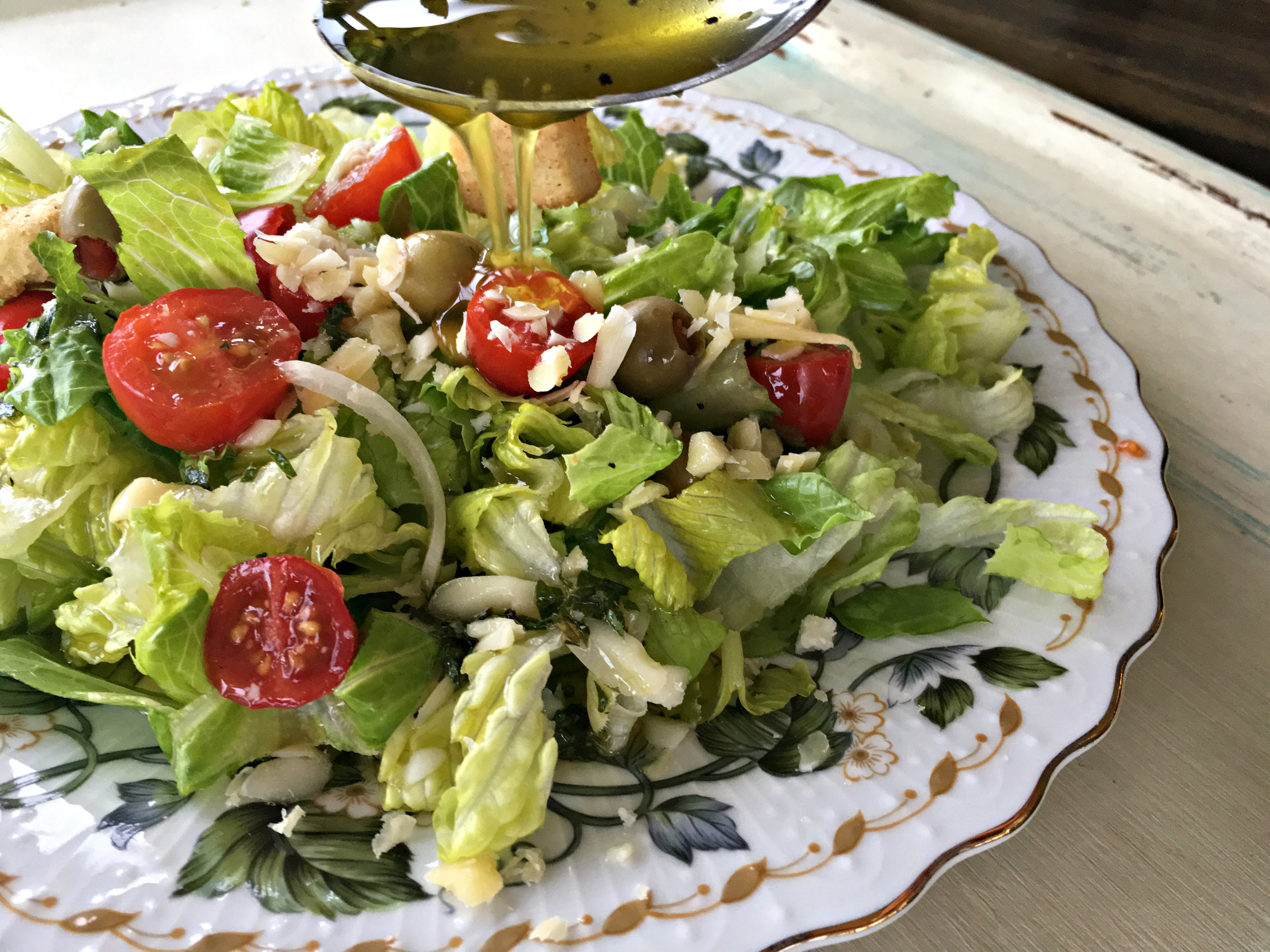 Fast & Easy Homemade Italian Dressing (Premium)