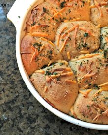 Herb & Cheddar Rolls (Premium)