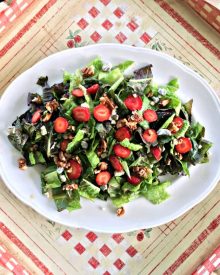 Strawberry Vinaigrette Salad (Premium)