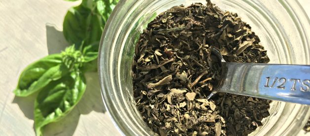 How to Dry Herbs (Premium)